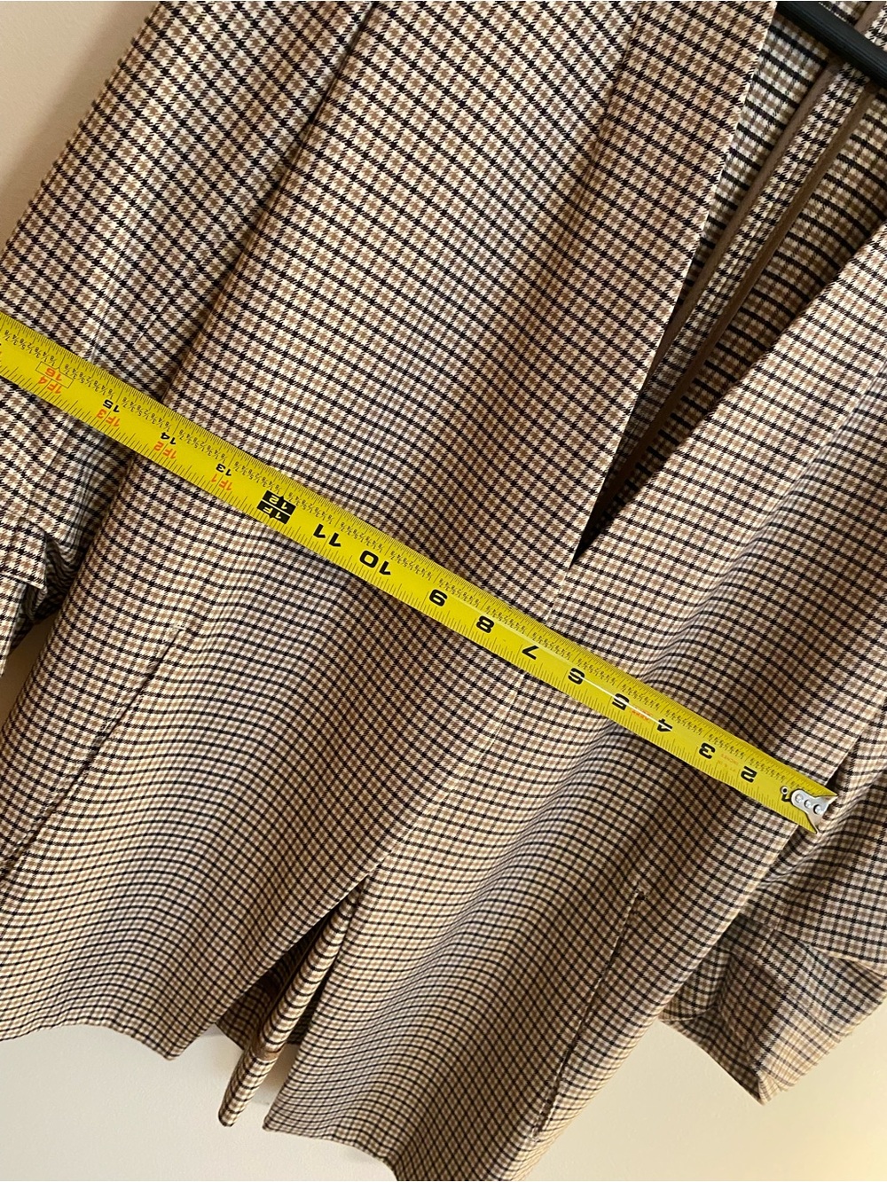 Babaton Oversized Plaid/Gingham Brown Blazer - Picture 3 of 8